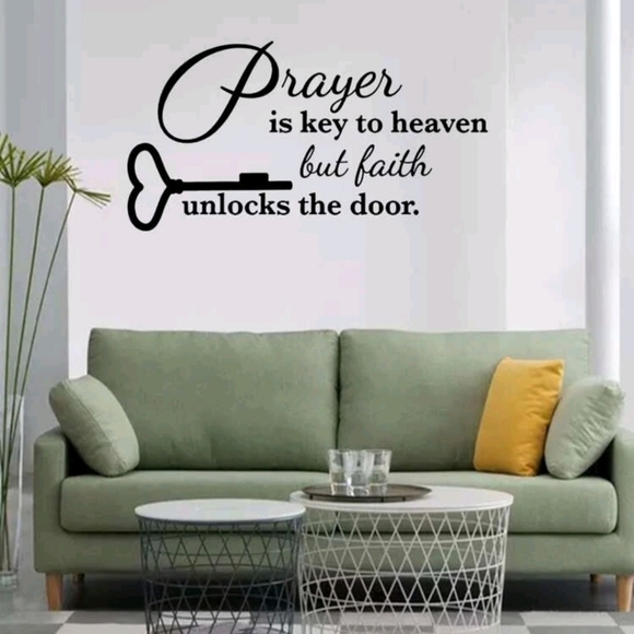 Prayer is the Key to Heaven but Faith....Graphic Wall Sticker - Picture 3 of 3